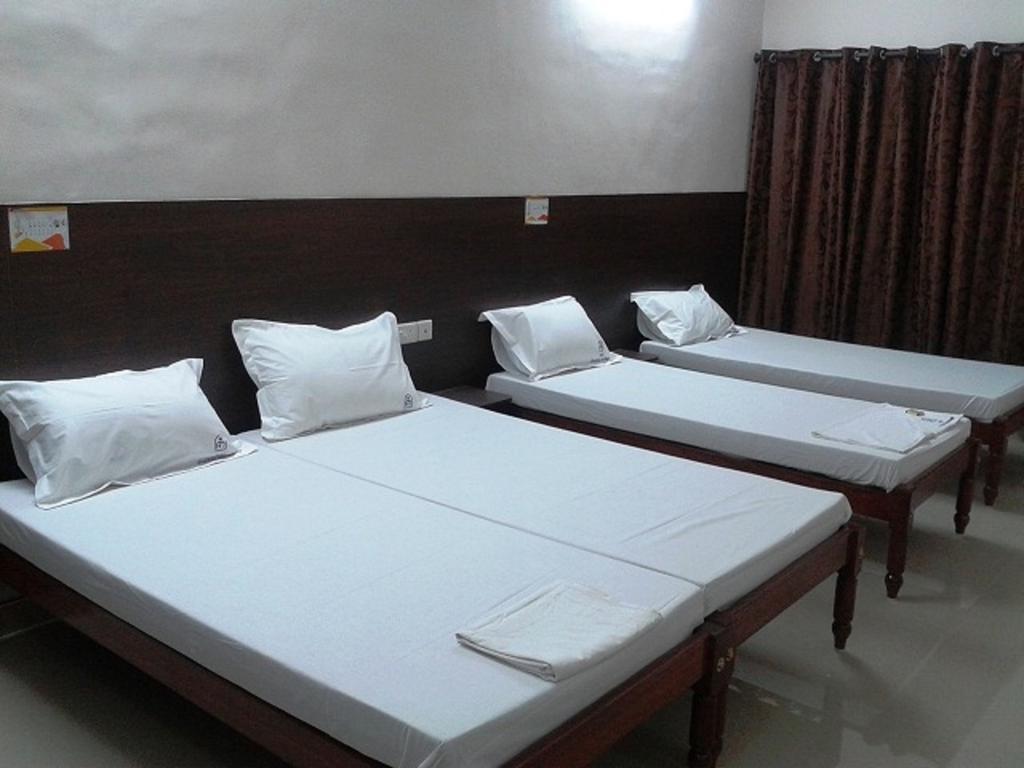 Hotel Prathiba Heritage Thiruvananthapuram Esterno foto